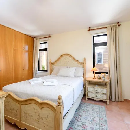 Villa Calliope Villa